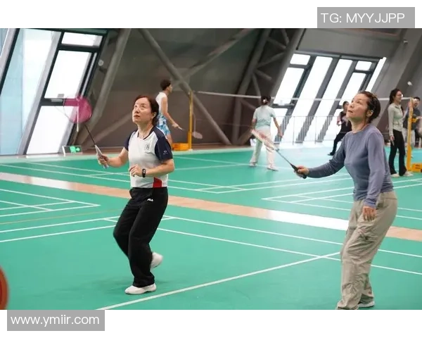 羽毛球的梦想与奋斗重庆羽毛球队成长历程的真实记录与追寻