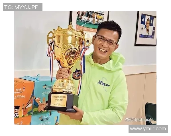 足球明星遭遇诈骗被迫代言虚假广告引发舆论风波 足球明星遭遇诈骗被迫代言虚假广告引发舆论风波